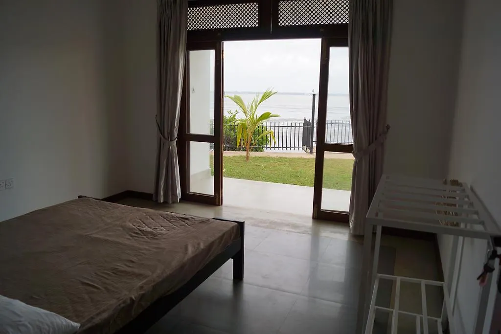 Negombo Holiday Home 0*,