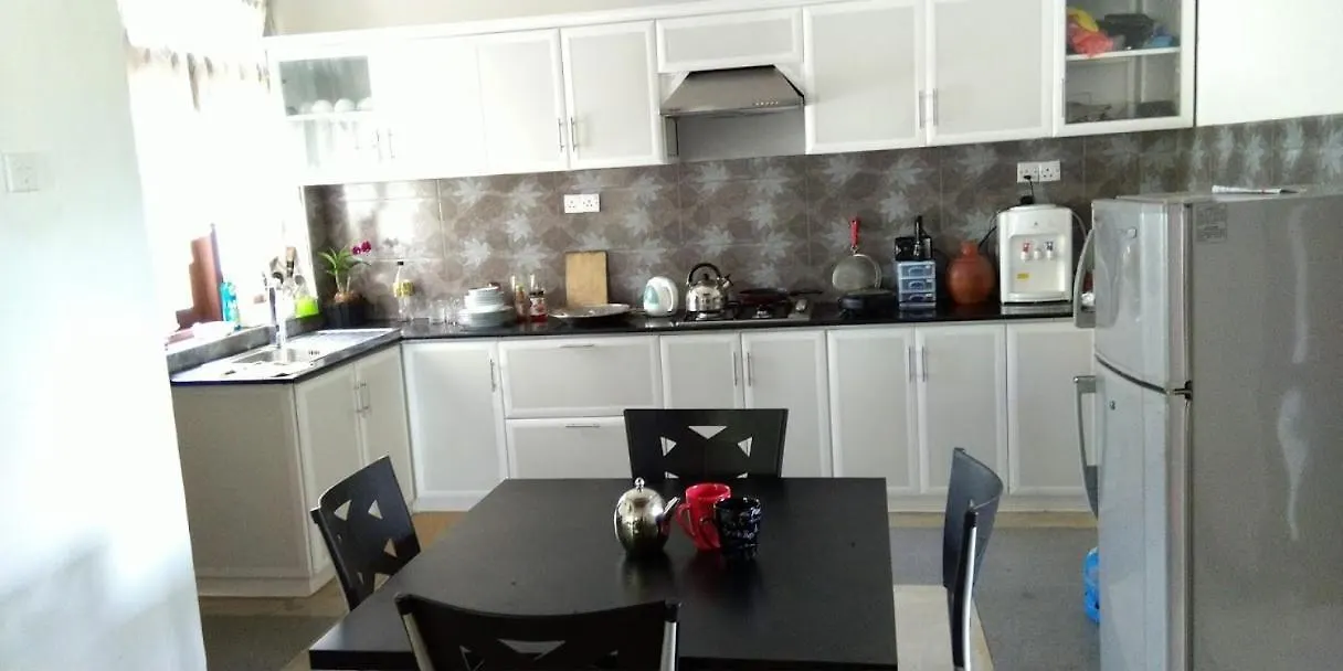 Negombo Holiday Home 0*,  Шри-Ланка
