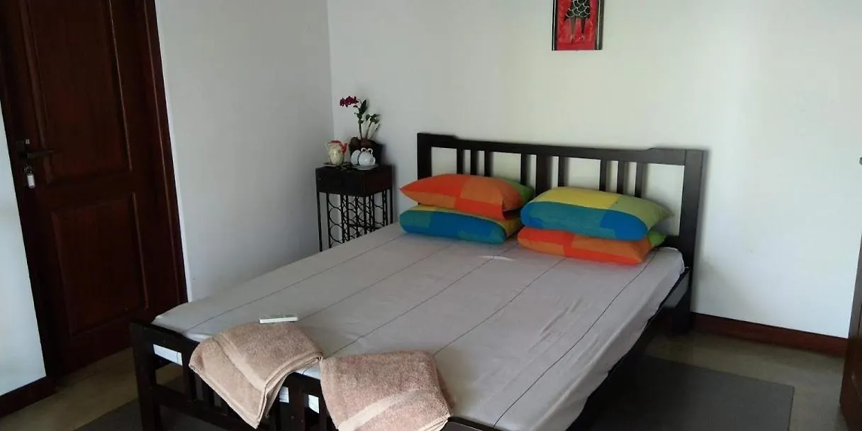 Negombo Holiday Home